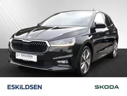 Schwarz Gebraucht 2021 Skoda Fabia Style Kleinwagen | 16.930 € (Fairer Preis)