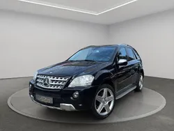 Schwarz Gebraucht 2008 Mercedes ML500 AMG SUV | 19.999 €