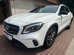 Weiß Gebraucht 2019 Mercedes GLA250 SUV | 24.980 € (Fairer Preis)