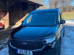 Ink black Gebraucht 2024 Ford Grand Tourneo Connect Active Van / Kleinbus | 29.900 € (Superpreis)