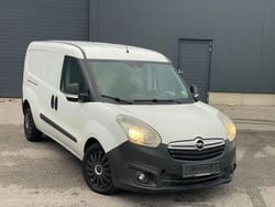 Weiß Gebraucht 2013 Opel Combo Van / Kleinbus | 4.000 € (Guter Preis)