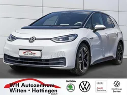 Gletscherweiß metallic Gebraucht 2021 VW ID.3 Pro Performance Kleinwagen | 21.904 € (Fairer Preis)