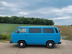 Blau Gebraucht 1981 VW T3 Van | 13.000 €