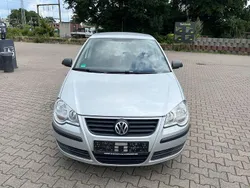 Silber Gebraucht 2008 VW Polo Trendline Kleinwagen | 2.400 € (Fairer Preis)
