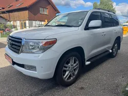 Weiß Gebraucht 2008 Toyota Land Cruiser Executive SUV | 39.895 €
