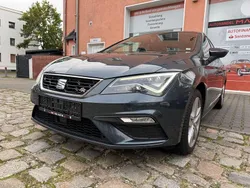 Grau Gebraucht 2020 Seat Leon FR Limousine | 9.999 € (Fairer Preis)