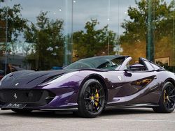 Violett Gebraucht 2023 Ferrari 812 Cabrio | 449.888 €