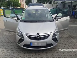 Grau Gebraucht 2012 Opel Zafira Tourer Van / Kleinbus | 4.600 €