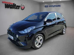 Schwarz Gebraucht 2023 Hyundai i10 Trend Kleinwagen | 13.490 € (Fairer Preis)