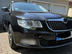 Schwarz Gebraucht 2010 Skoda Superb Elegance Kombi | 5.500 € (Guter Preis)