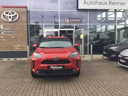 Rot Neu 2025 Toyota Yaris Cross SUV | 30.490 € (Fairer Preis)