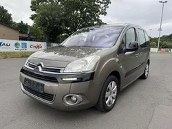 Lack nocciola/metalliclacki Gebraucht 2013 Citroën Berlingo SELECTION Van / Kleinbus | 5.900 € (Guter Preis)