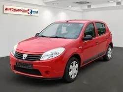 Rot Gebraucht 2009 Dacia Sandero Kleinwagen | 1.299 € (Superpreis)