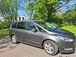 Grau Gebraucht 2019 Ford Galaxy Titanium Van / Kleinbus | 24.999 € (Fairer Preis)