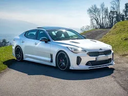 Weiß Gebraucht 2021 Kia Stinger Limousine | 36.000 € (Fairer Preis)