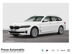 Weiß Gebraucht 2022 BMW 530 Luxury Line Kombi | 36.790 € (Guter Preis)
