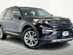 Irridium schwarz met. Gebraucht 2021 Ford Explorer XLT SUV | 43.900 €