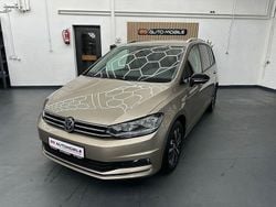 Beige Gebraucht 2019 VW Touran IQ Drive Van / Kleinbus | 16.980 € (Fairer Preis)