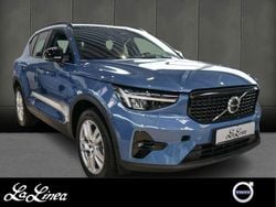 Blau Gebraucht 2024 Volvo XC40 Plus SUV | 36.980 € (Fairer Preis)