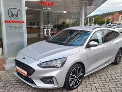 Silber Gebraucht 2020 Ford Focus ST-Line Kombi | 17.460 € (Guter Preis)