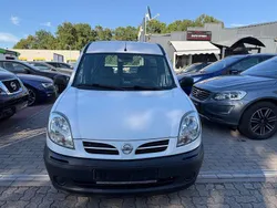 Weiß Gebraucht 2004 Nissan Kubistar Van / Kleinbus | 2.999 €