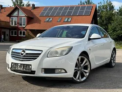 Weiß Gebraucht 2009 Opel Insignia Cosmo Limousine | 2.890 € (Guter Preis)