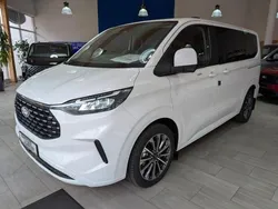 Schwarz Neu 2025 Ford Tourneo Custom Van / Kleinbus | 61.285 € (Teuer)