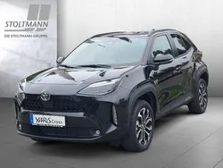 Schwarz Gebraucht 2024 Toyota Yaris Cross SUV | 26.950 € (Guter Preis)