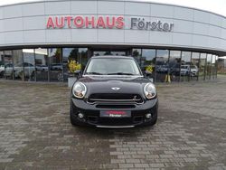 Schwarz Gebraucht 2014 Mini Cooper Countryman SUV | 12.990 €