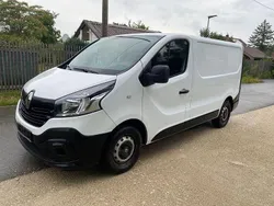 Weiß Gebraucht 2015 Renault Trafic Van | 5.350 € (Fairer Preis)