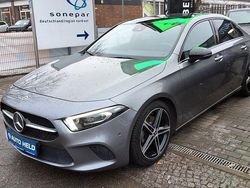 Grau Gebraucht 2019 Mercedes A200 Limousine | 23.950 € (Teuer)