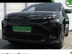 Schwarz Neu 2025 Skoda Enyaq iV SportLine SUV | 54.900 € (Teuer)
