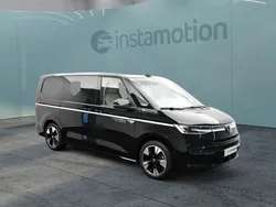 Schwarz Gebraucht 2024 VW T7 Van | 74.600 €