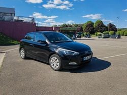 Schwarz Gebraucht 2017 Hyundai i20 Active Kleinwagen | 7.125 € (Guter Preis)