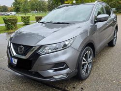 Grau Gebraucht 2019 Nissan Qashqai SUV | 17.499 € (Fairer Preis)