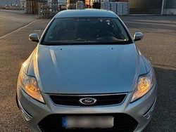 Silber Gebraucht 2010 Ford Mondeo Titanium Kombi | 2.399 € (Teuer)