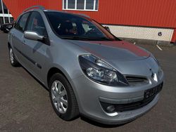 Platingrau Gebraucht 2008 Renault Clio GrandTour Dynamique Kombi | 2.999 € (Fairer Preis)