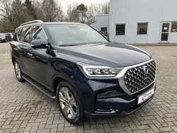 Blau Gebraucht 2022 Ssangyong Rexton Sapphire SUV | 39.990 € (Etwas zu teuer)