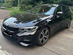 Schwarz Gebraucht 2020 BMW 330 M Sport Kombi | 30.590 € (Superpreis)