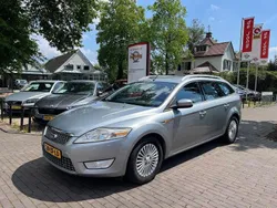 Grau Gebraucht 2008 Ford Mondeo Titanium Kombi | 2.800 € (Fairer Preis)
