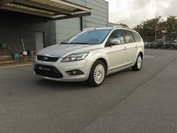 Silber Gebraucht 2009 Ford Focus Kombi | 3.900 € (Etwas zu teuer)