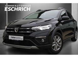 Schwarz Gebraucht 2022 Dacia Sandero Essentiel Kleinwagen | 12.380 € (Guter Preis)