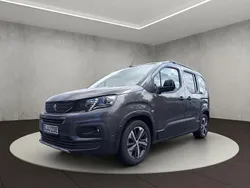 Platiniumgrau Gebraucht 2023 Peugeot e-Rifter GT Van / Kleinbus | 23.990 € (Fairer Preis)