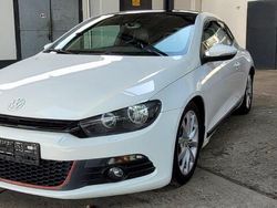 Weiß Gebraucht 2009 VW Scirocco Sportline Coupé | 8.900 € (Fairer Preis)