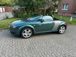 Grün Gebraucht 2002 Audi TT Roadster Cabrio | 9.200 € (Fairer Preis)