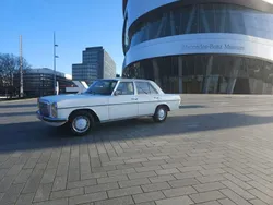 Weiß Gebraucht 1977 Mercedes W115 Limousine | 11.500 €