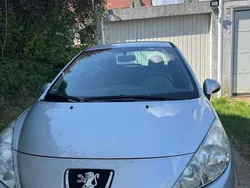 Silber Gebraucht 2009 Peugeot 207 Urban Move Limousine | 1.500 € (Superpreis)