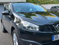 Schwarz Gebraucht 2011 Nissan Qashqai SUV | 7.190 € (Fairer Preis)
