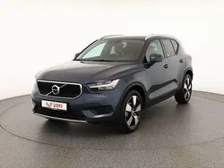 Blau Gebraucht 2020 Volvo XC40 Momentum SUV | 28.950 € (Teuer)