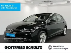 Schwarz Gebraucht 2024 VW Golf VIII Life Limousine | 22.530 € (Guter Preis)